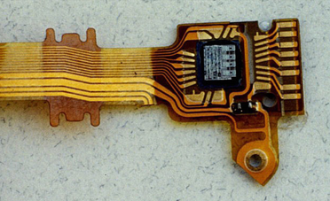 Chip on Flex (CoF), Foto: emulation.com