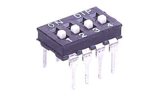 DIP-Schalter, bestehend aus vier Schiebeschaltern