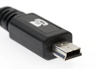 Mini USB plug, photo: mobileburn.com