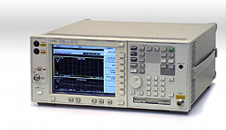 Vektorsignalanalysator für Frequenzen bis 7 GHz, Foto: Hewlett Packard
